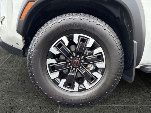 Used 2023 Nissan Frontier PRO-4X w/ Technology Package AWD/4WD image 4