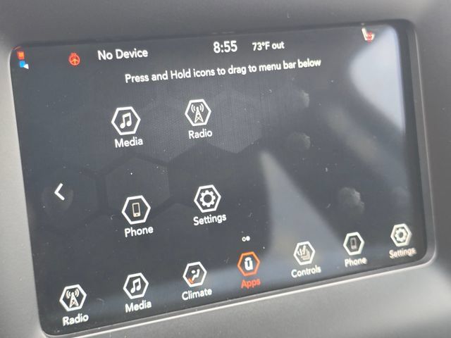 Used 2020 Jeep Cherokee Latitude w/ Cold Weather Group FWD image 11