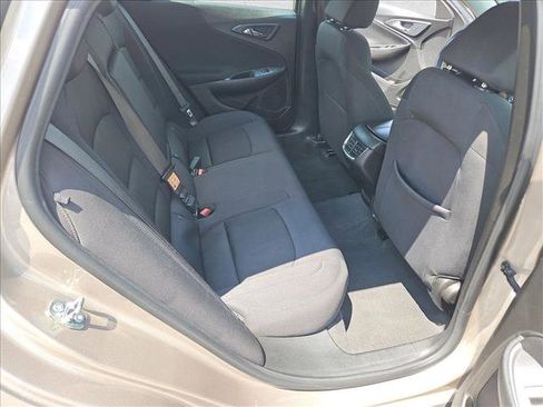 Used 2023 Chevrolet Malibu LT w/ Driver Confidence Package FWD image 18