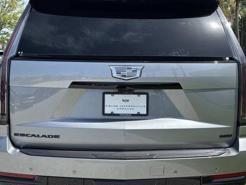 Used 2026 Cadillac Escalade Sport w/ LPO, ONYX Package AWD/4WD image 10