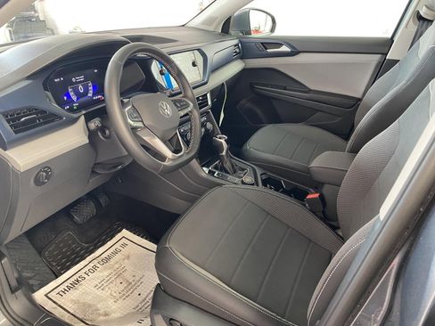 Used 2024 Volkswagen Taos SE image 19