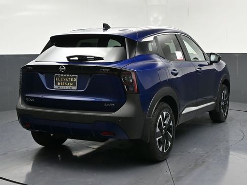 New 2026 Nissan Kicks SV w/ SV Premium Package AWD/4WD image 4