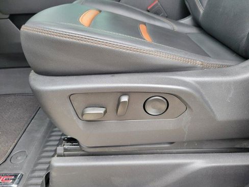 Used 2024 GMC Sierra 1500 AT4 w/ Technology Package image 26