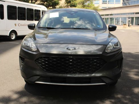 Used 2020 Ford Escape S AWD/4WD image 3