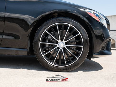 Used 2019 Mercedes-Benz C 300 4MATIC Coupe image 10