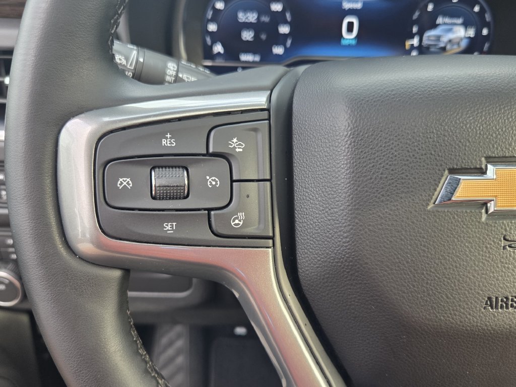 Used 2024 Chevrolet Tahoe Premier AWD/4WD image 24