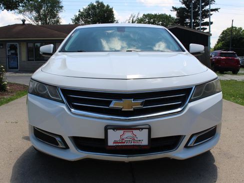 Used 2014 Chevrolet Impala LT w/ Convenience Package FWD image 3