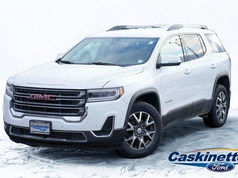 Used 2021 GMC Acadia SLE w/ Driver Convenience Package image 1