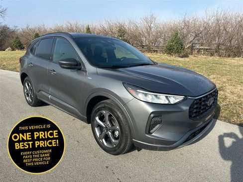 Used 2024 Ford Escape ST-Line w/ Tech Pack #1 image 1