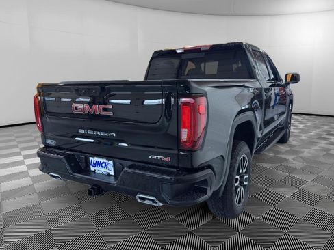 Used 2025 GMC Sierra 1500 AT4 w/ AT4 Premium Package AWD/4WD image 5