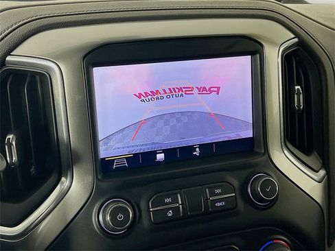 Used 2019 Chevrolet Silverado 1500 LT w/ All-Star Edition image 18