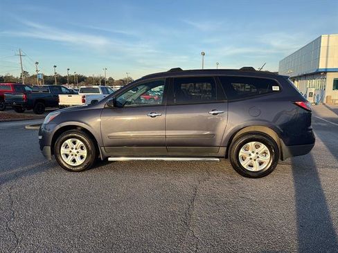 Used 2014 Chevrolet Traverse LS w/ LPO, 'HIT The Road' Package image 4