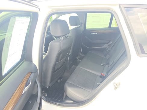Used 2013 BMW X1 sDrive28i RWD image 9