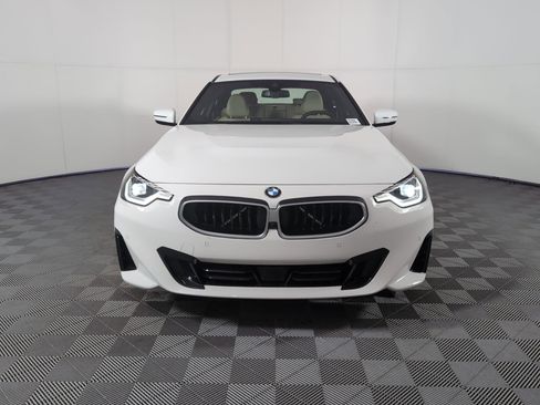 Used 2026 BMW 230i Coupe w/ Premium Package image 5