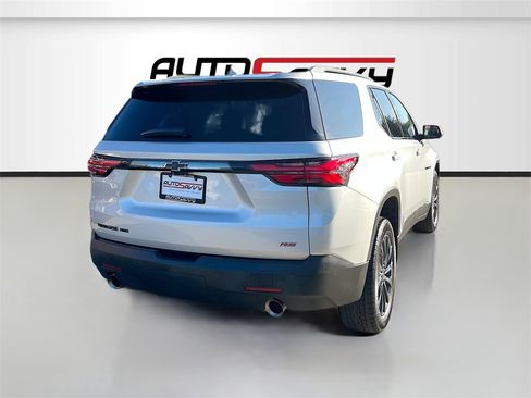 Used 2022 Chevrolet Traverse RS w/ LPO, Floor Liner Package image 7