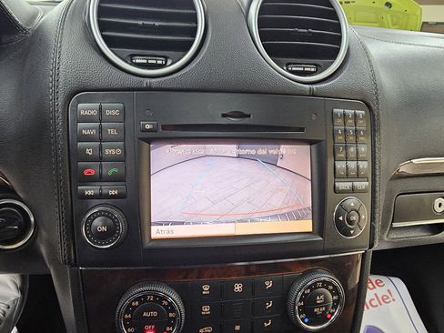 Used 2011 Mercedes-Benz GL 450 4MATIC image 35