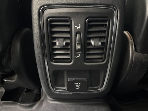 Used 2020 Jeep Grand Cherokee Altitude AWD/4WD image 40
