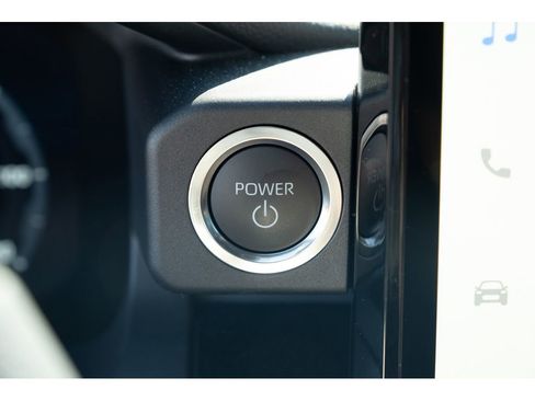 Used 2026 Toyota 4Runner Limited image 31