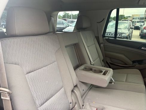 Used 2015 GMC Yukon SLE w/ Convenience Package AWD/4WD image 32