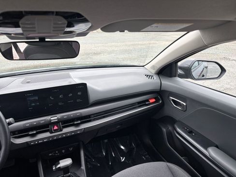 Used 2025 Kia K4 FWD image 33