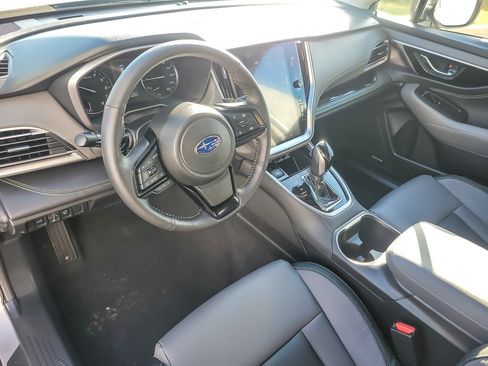 Certified 2025 Subaru Outback Onyx Edition image 8