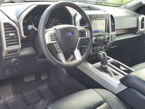 Used 2020 Ford F150 Lariat w/ Equipment Group 502A Luxury image 19