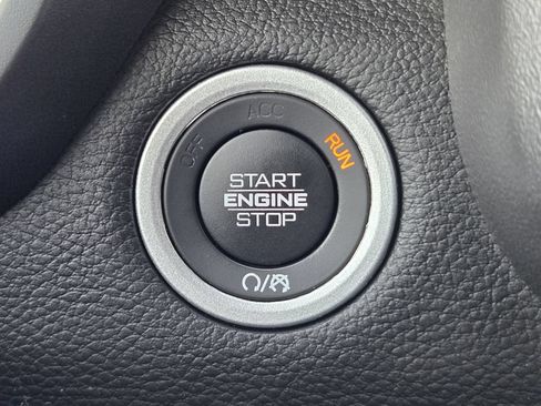 Used 2024 RAM 1500 Laramie RWD image 20