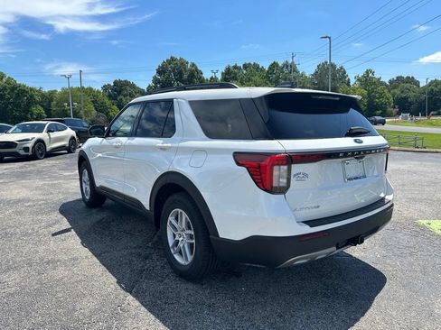 New 2026 Ford Explorer Active w/ Active Comfort Package RWD image 5