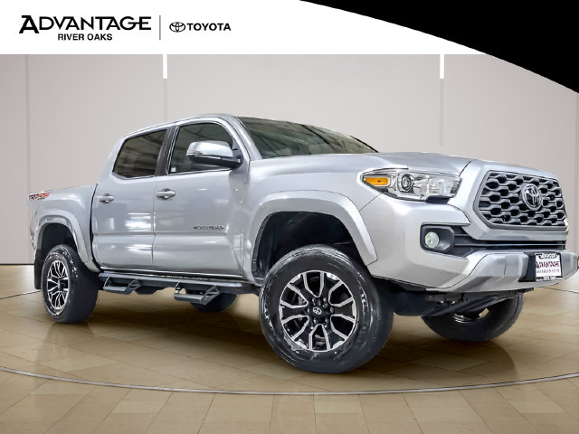Used 2021 Toyota Tacoma TRD Sport AWD/4WD image 2