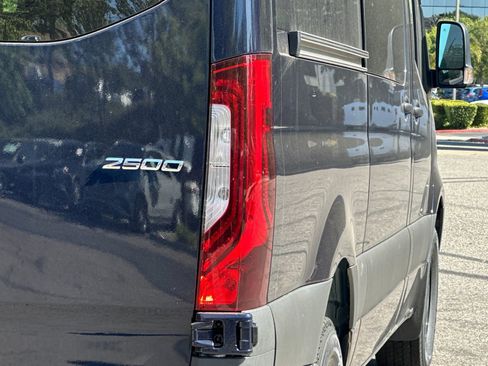 Used 2024 Mercedes-Benz Sprinter 144 Cargo image 31