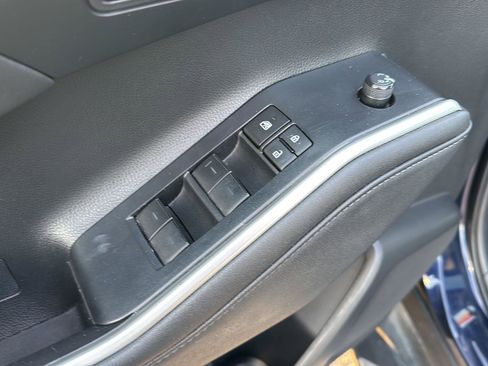 Certified 2023 Toyota Highlander XSE image 29