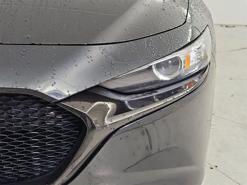 Used 2019 MAZDA MAZDA3 Hatchback image 10