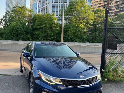 Used 2019 Kia Optima EX FWD image 2