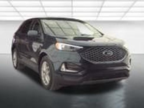 Used 2024 Ford Edge SEL w/ Convenience Package image 13