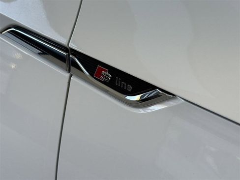 Used 2025 Audi A5 2.0T Premium Plus AWD/4WD image 10