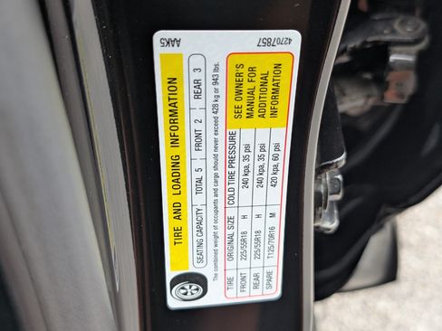 Used 2025 Buick Encore GX Sport Touring w/ Advanced Technology Package FWD image 36