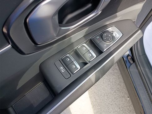 New 2026 Kia Sorento LX image 19