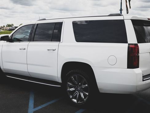Used 2016 Chevrolet Suburban LTZ AWD/4WD image 9