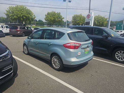 Used 2014 Ford C-MAX SE FWD image 12
