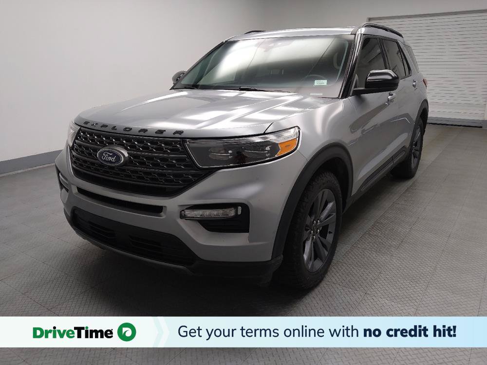 Used 2023 Ford Explorer XLT w/ Equipment Group 202A AWD/4WD image 1