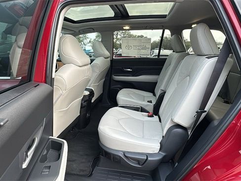 New 2026 Toyota Grand Highlander Limited image 21