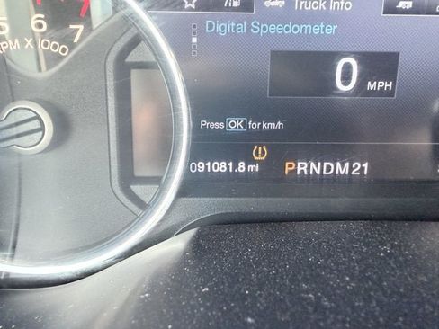 Used 2016 Ford F150 Lariat w/ Equipment Group 502A Luxury AWD/4WD image 10