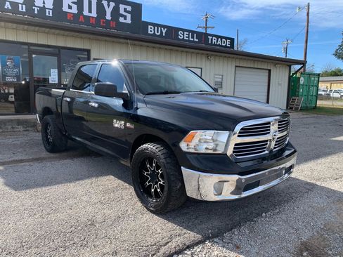 Used 2018 RAM 1500 Lone Star image 4