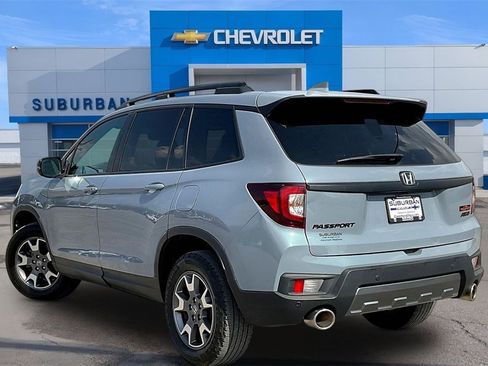 Used 2022 Honda Passport TrailSport image 12