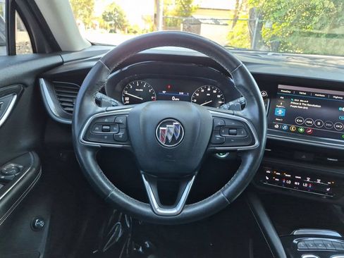 Used 2021 Buick Envision Preferred AWD/4WD image 17
