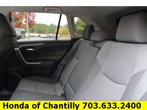 Used 2024 Toyota RAV4 Hybrid Woodland image 25