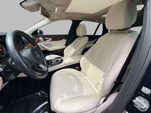 Used 2018 Mercedes-Benz E 400 4MATIC Wagon image 2