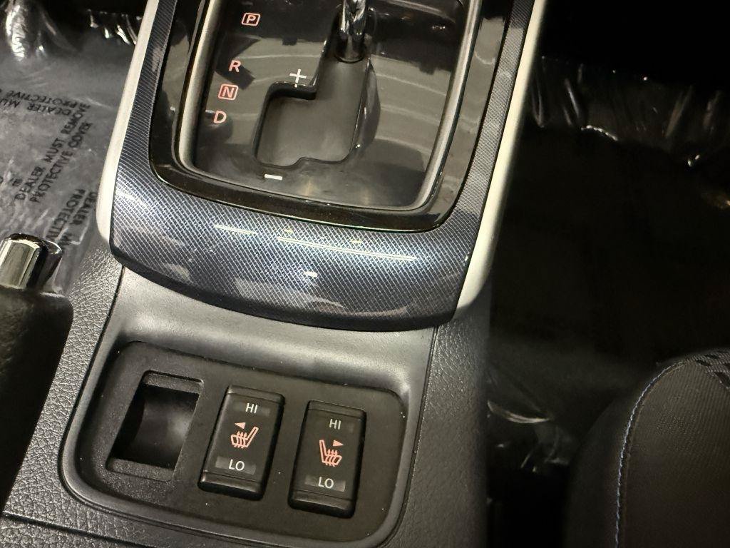 Used 2017 Nissan Sentra SR Turbo FWD image 17