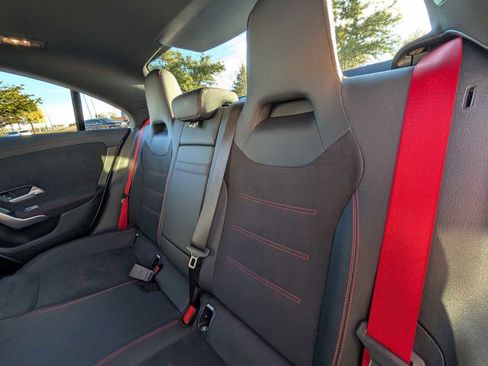 Used 2025 Mercedes-Benz CLA 35 AMG 4MATIC image 28