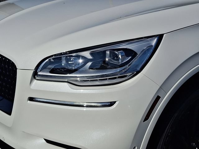 Used 2023 Lincoln Aviator Black Label w/ Jet Package AWD/4WD image 9